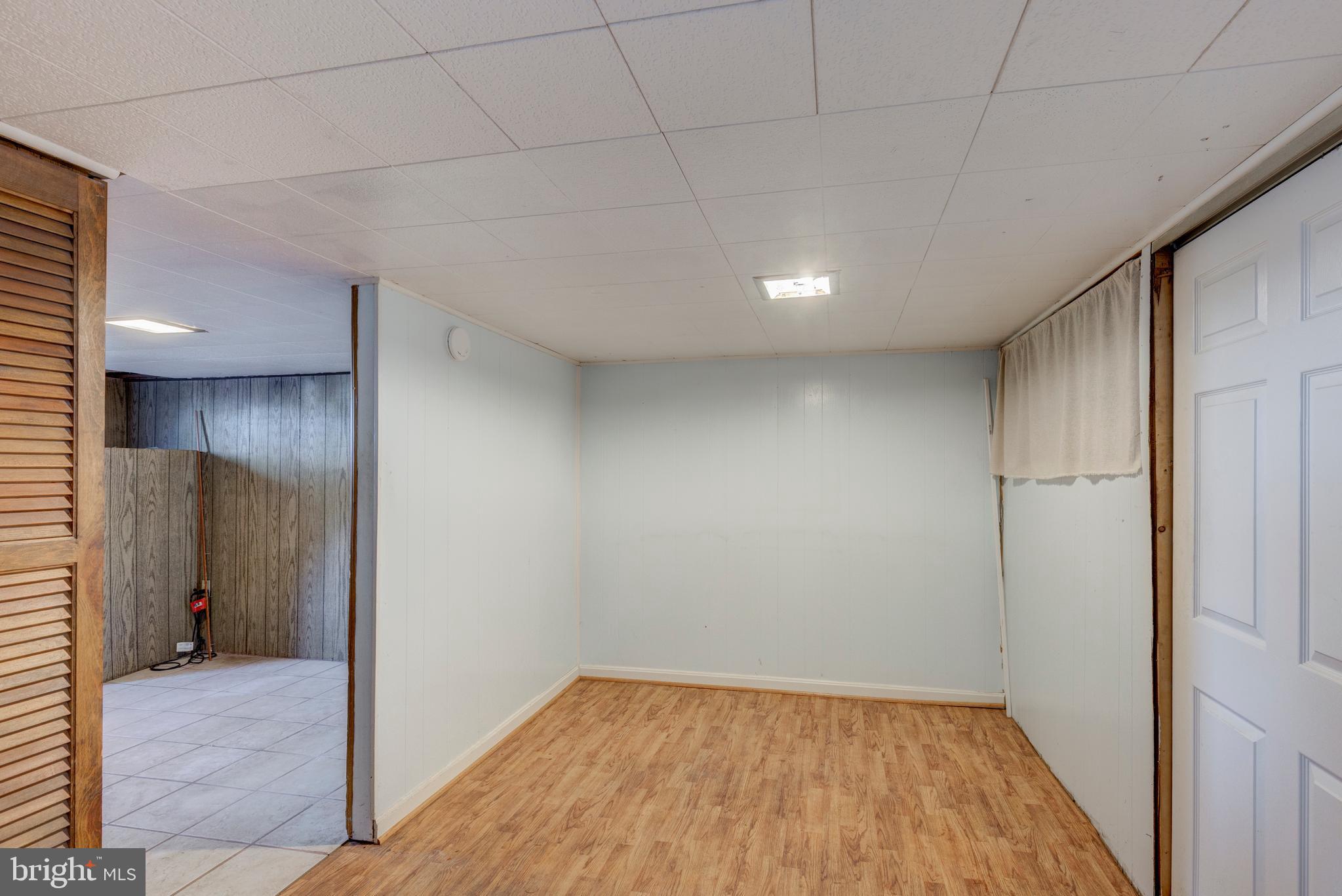 LONG MEADOWS - Residential