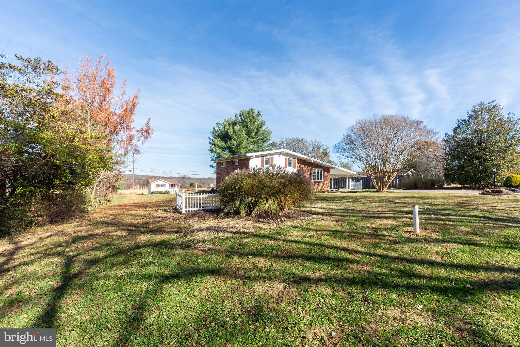 6210 ROLLING VIEW DRIVE