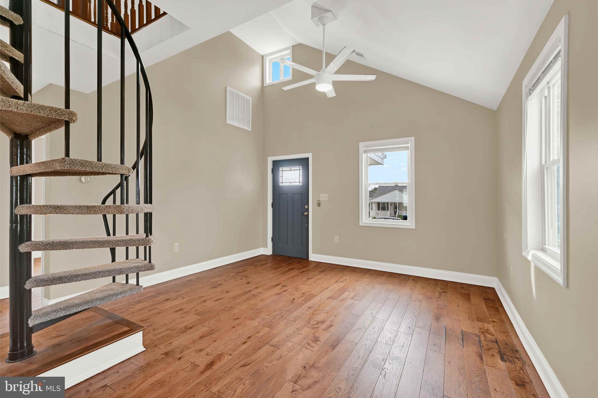 DUNDALK - Residential Lease