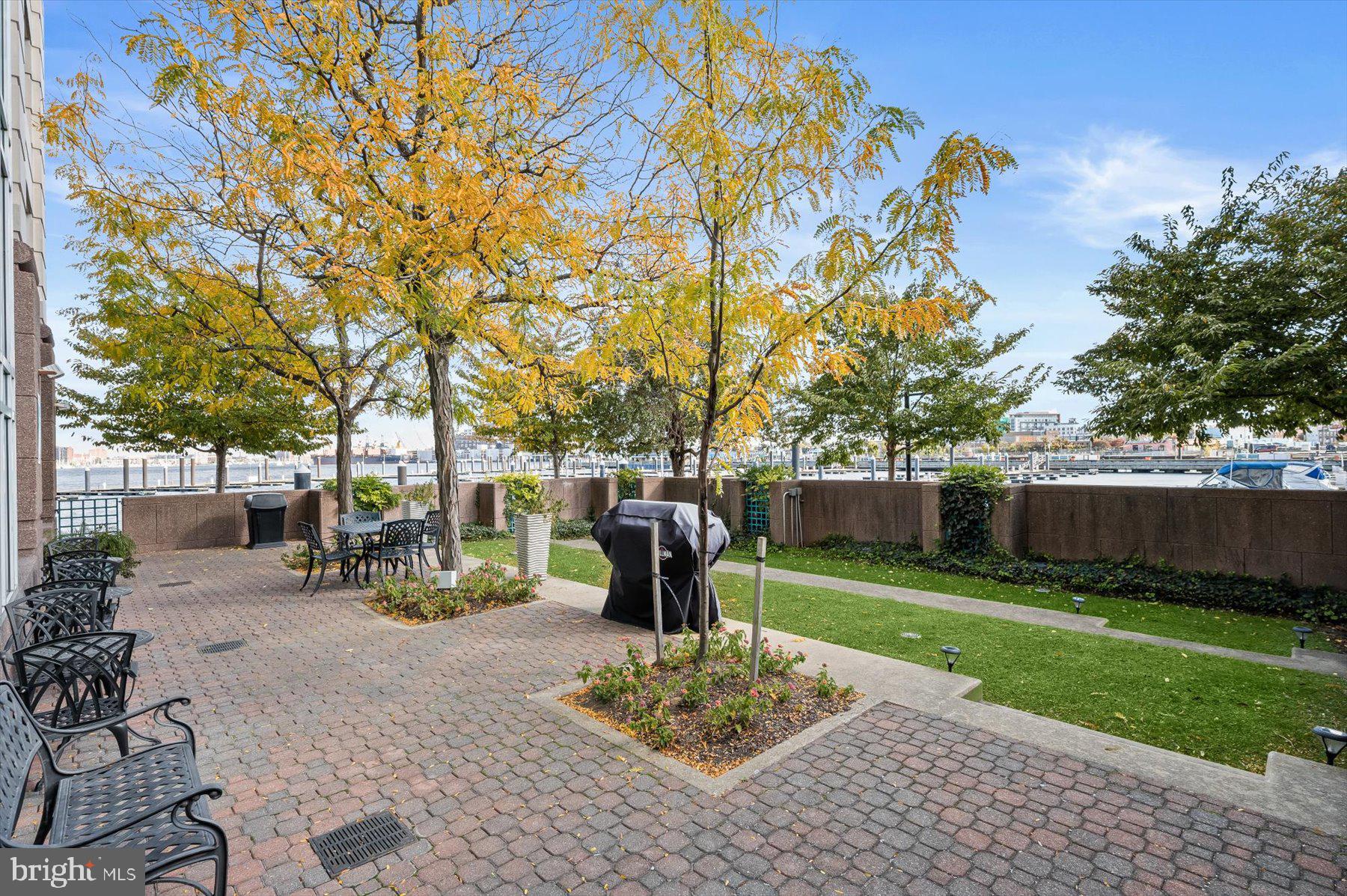 HARBORVIEW - Residential Lease