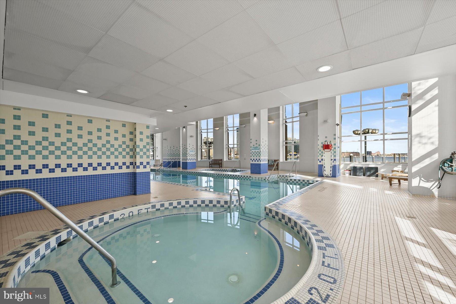 HARBORVIEW - Residential Lease