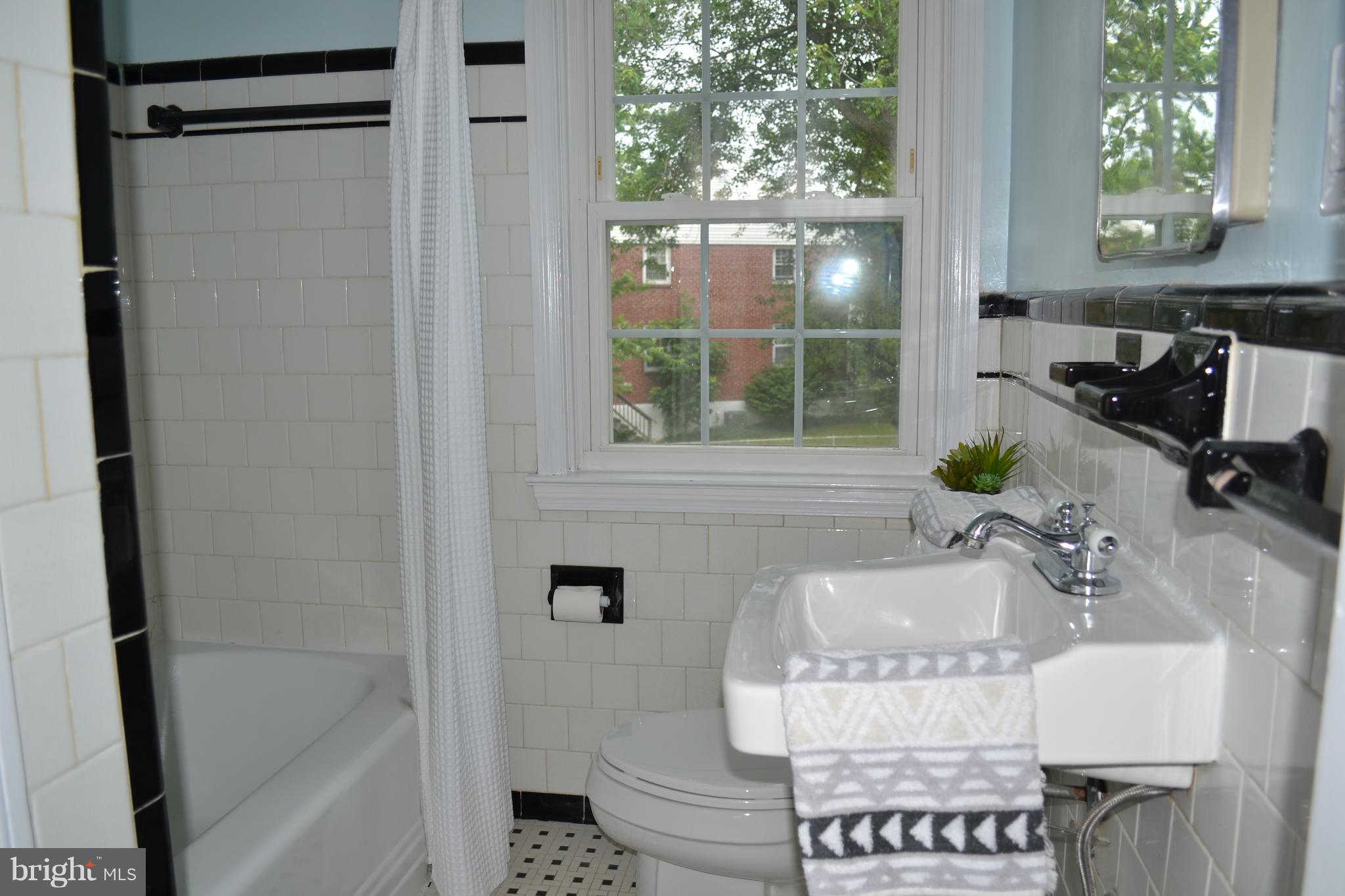 RIDGELEIGH - Residential