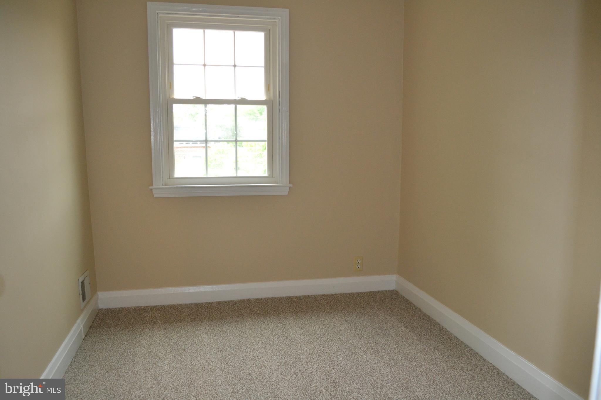 RIDGELEIGH - Residential