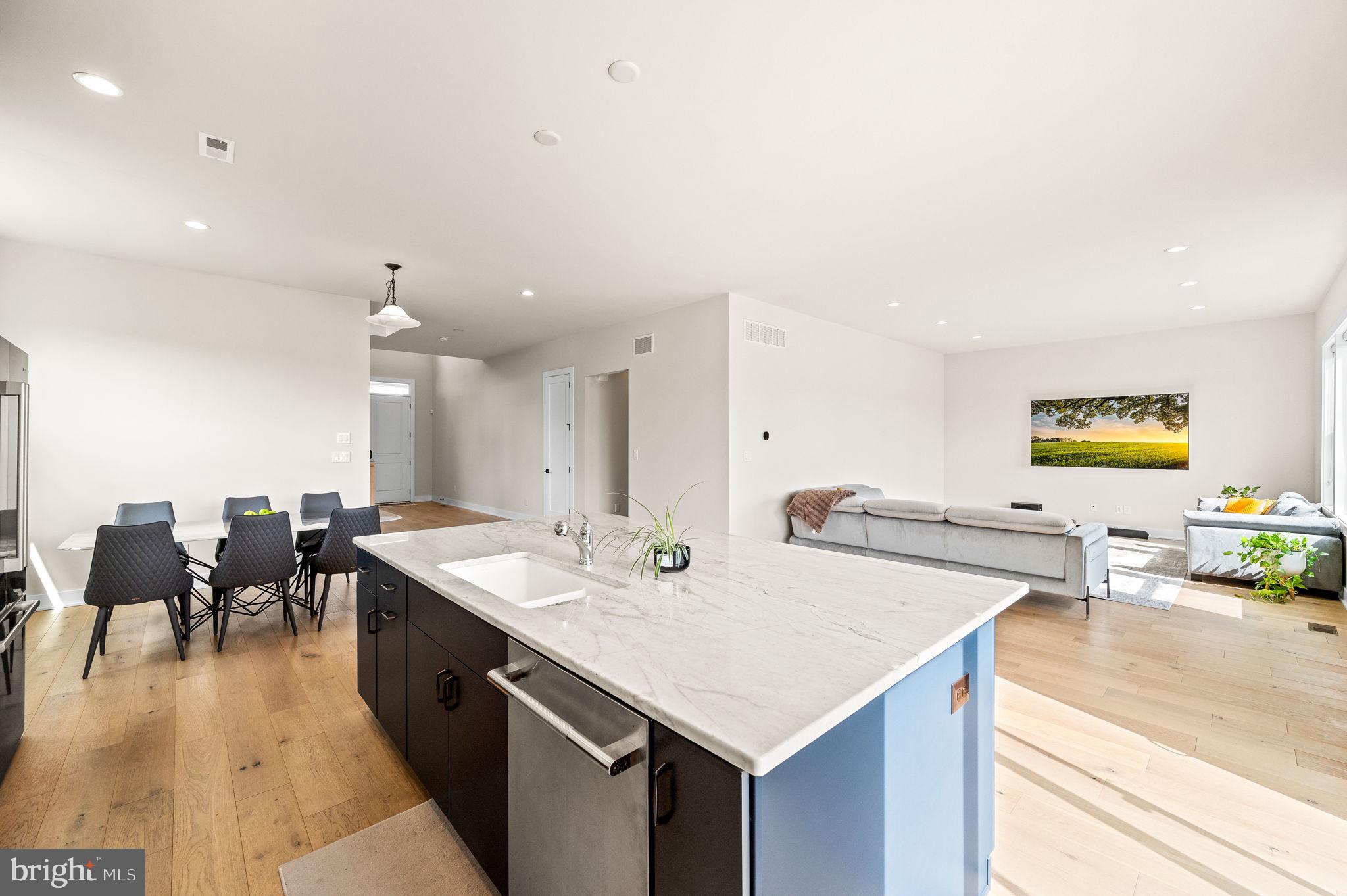 FRANKLIN STATION - Residential