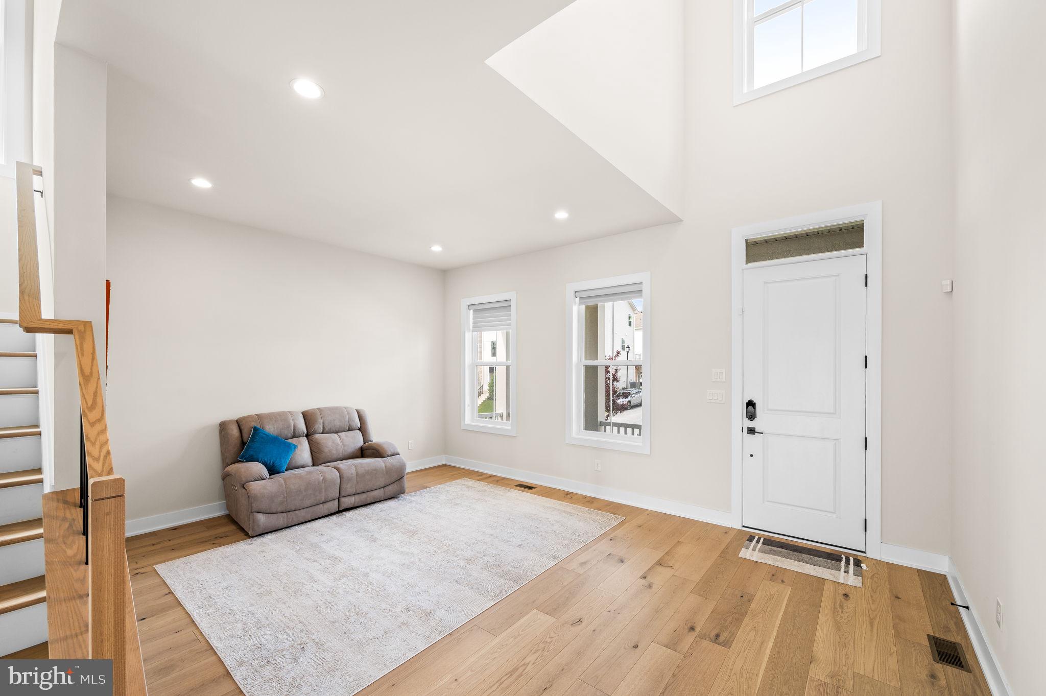 FRANKLIN STATION - Residential