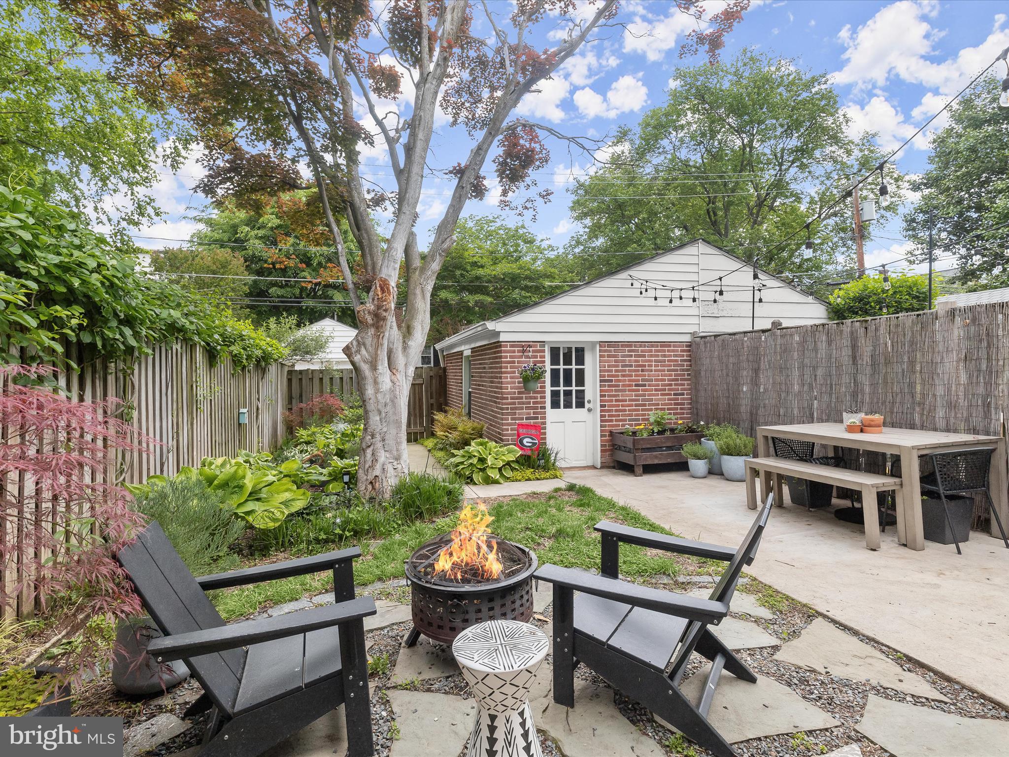 RODGERS FORGE - Residential