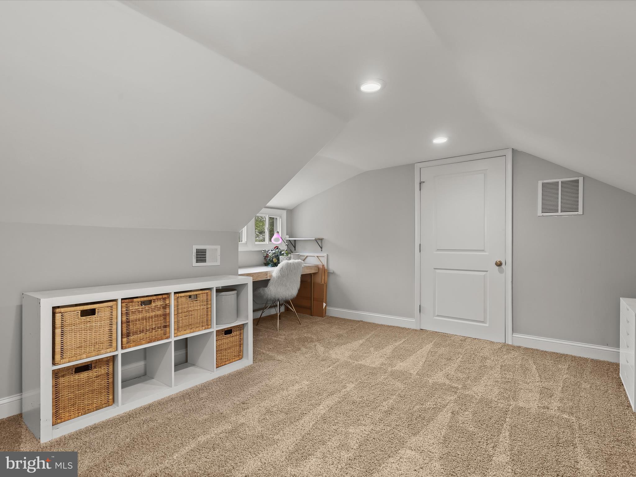 RODGERS FORGE - Residential