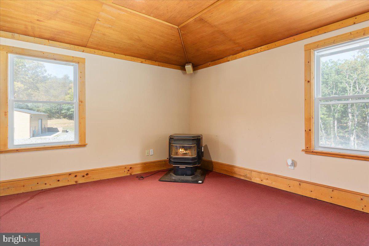 TIMBER RIDGE FARMS - Residential