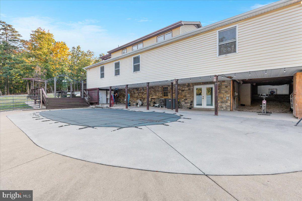 TIMBER RIDGE FARMS - Residential