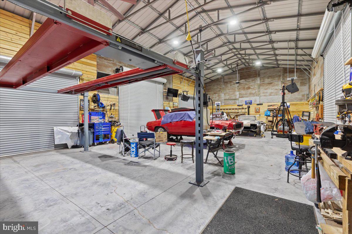 TIMBER RIDGE FARMS - Residential