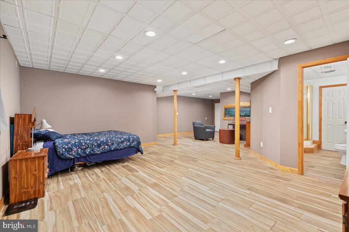 TIMBER RIDGE FARMS - Residential