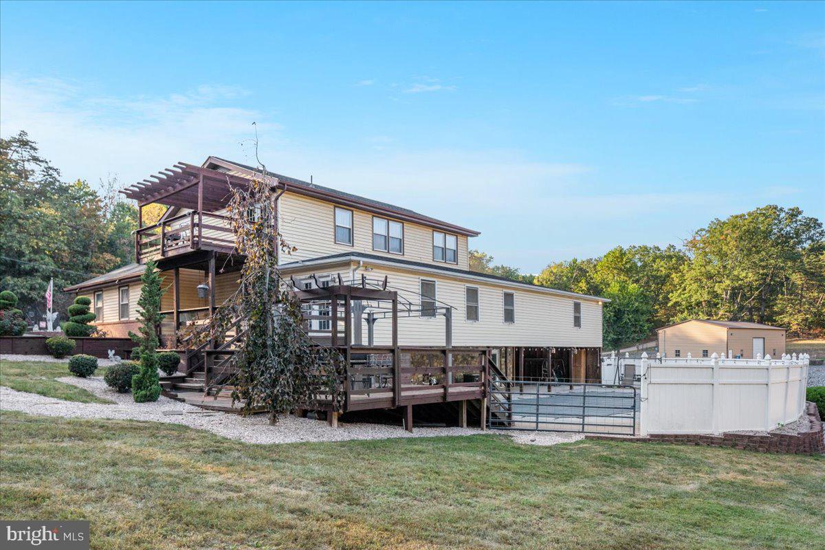 TIMBER RIDGE FARMS - Residential