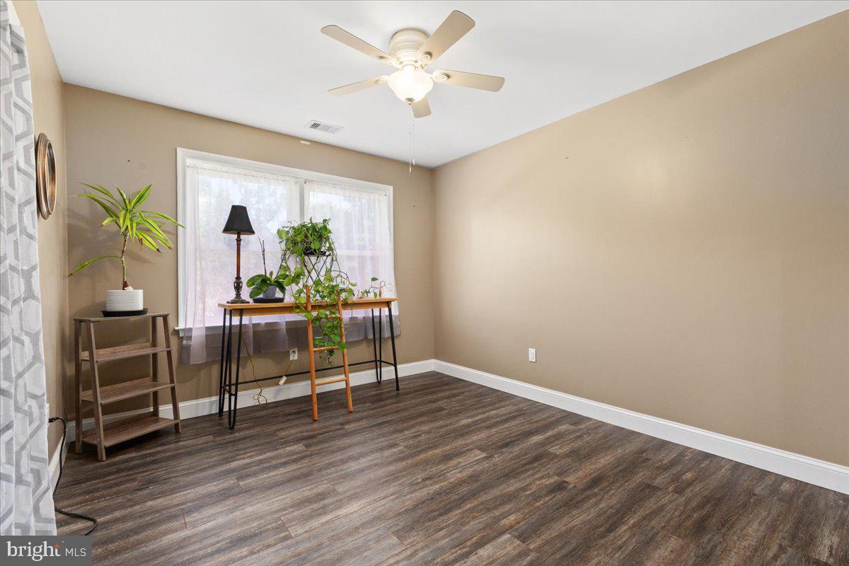 TIMBER RIDGE FARMS - Residential