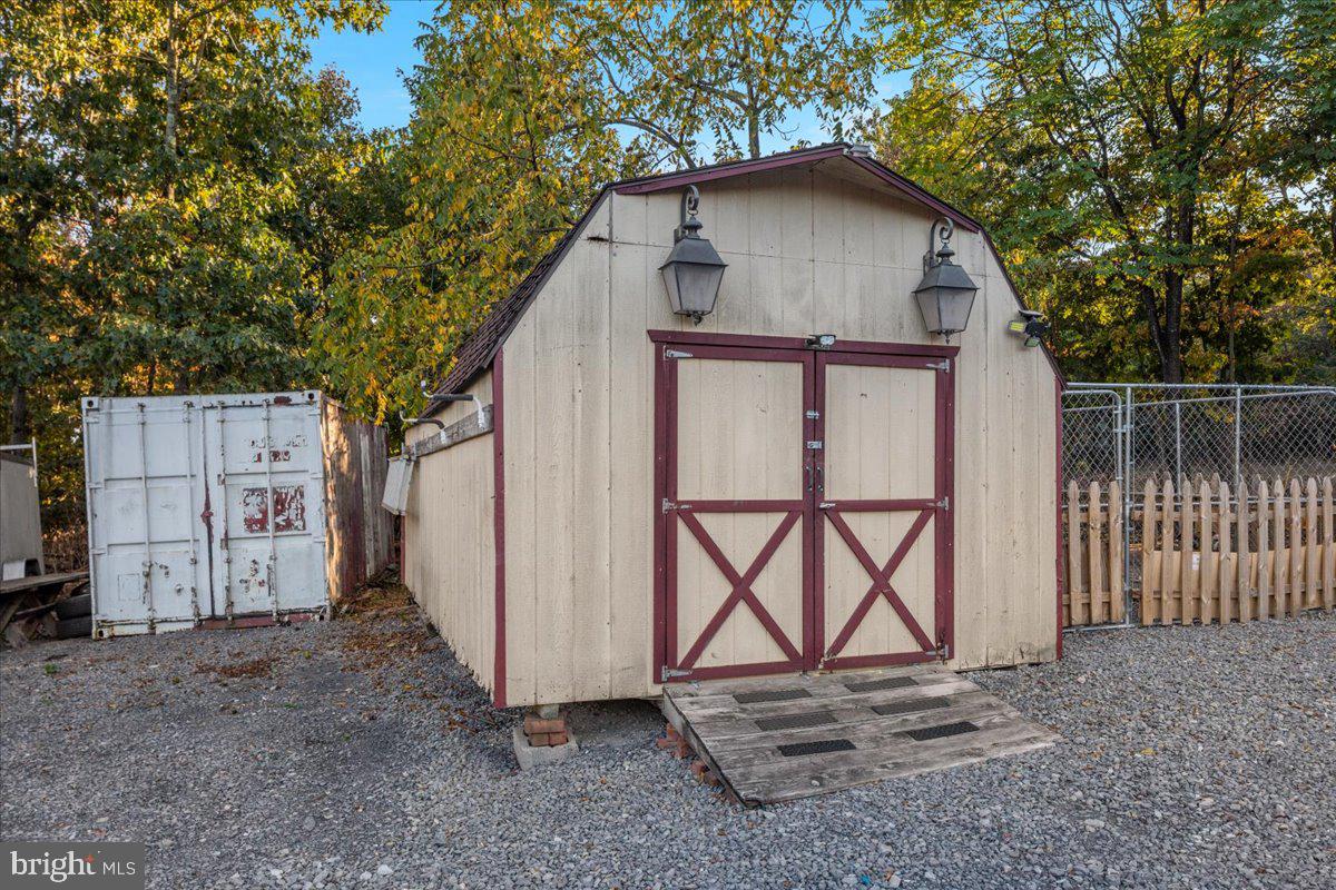 TIMBER RIDGE FARMS - Residential