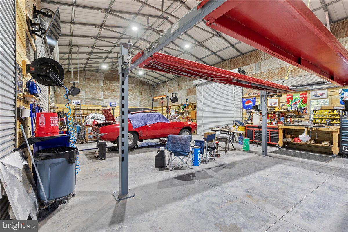 TIMBER RIDGE FARMS - Residential