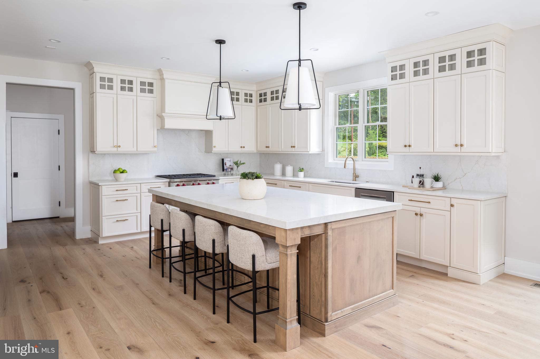 WYNNEWOOD - Residential