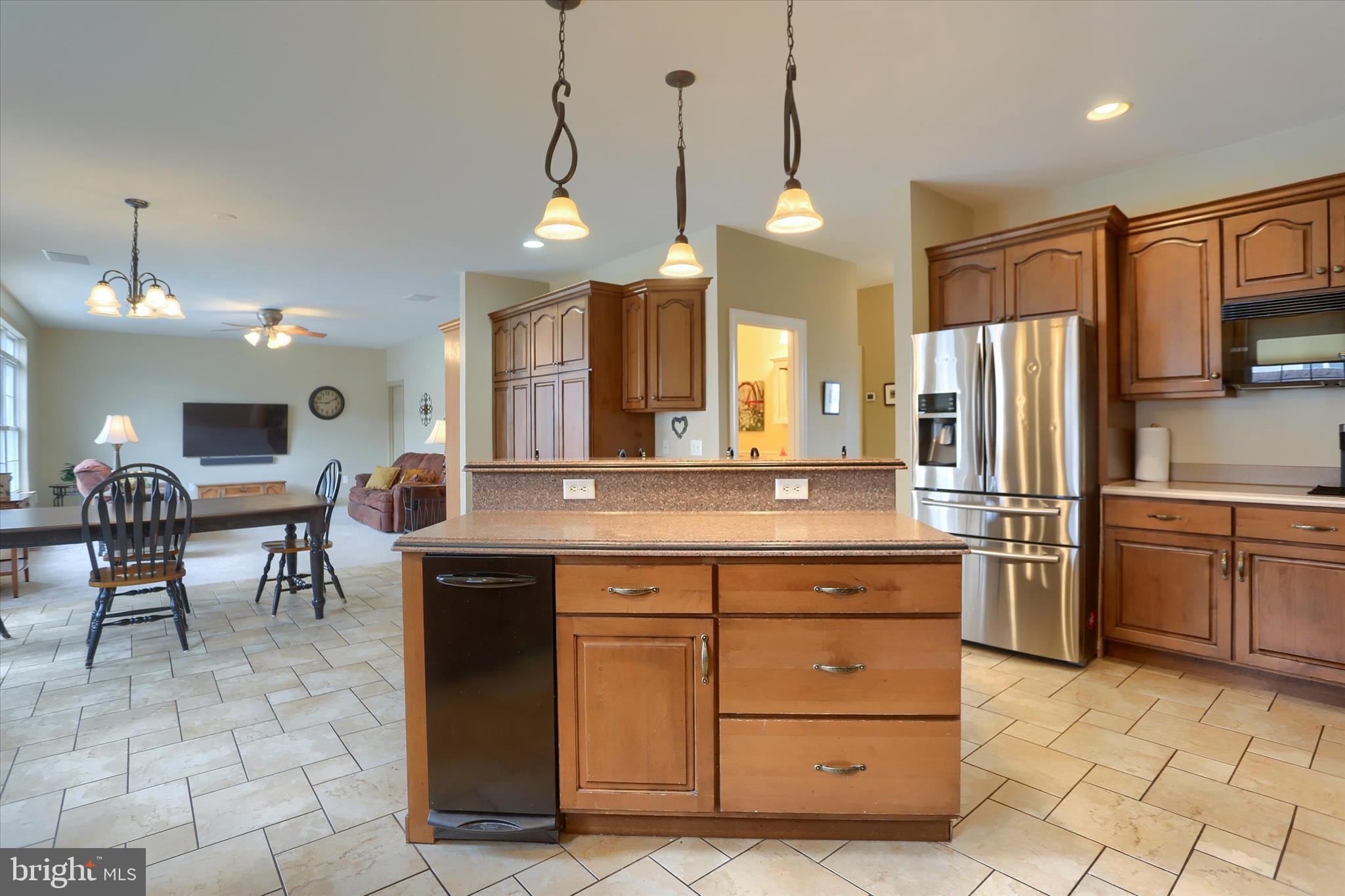 WALNUT POINT - Residential