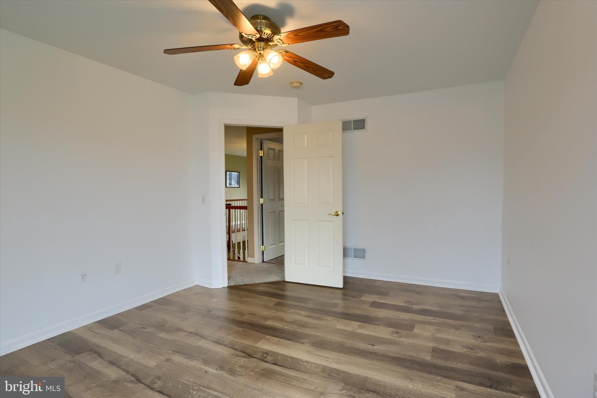 WALNUT POINT - Residential