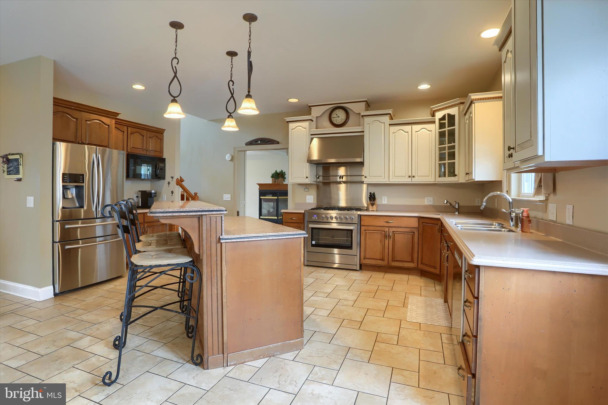 WALNUT POINT - Residential