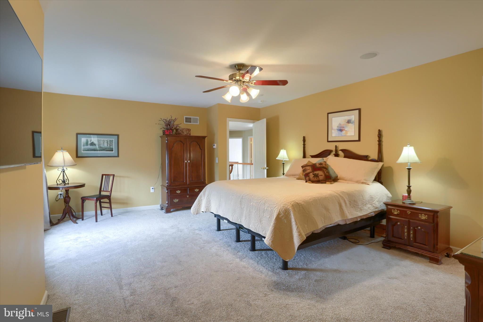 WALNUT POINT - Residential