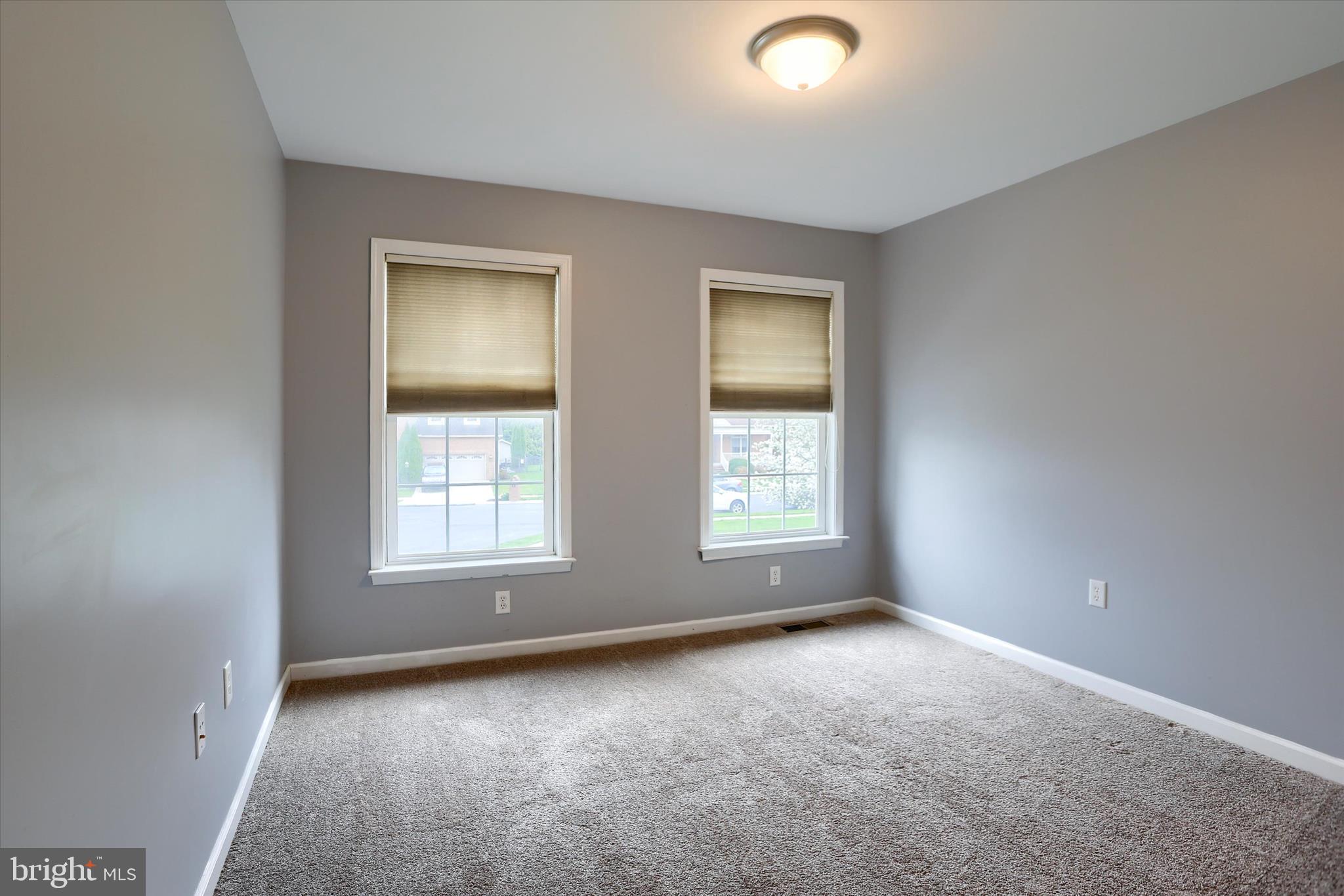 WALNUT POINT - Residential