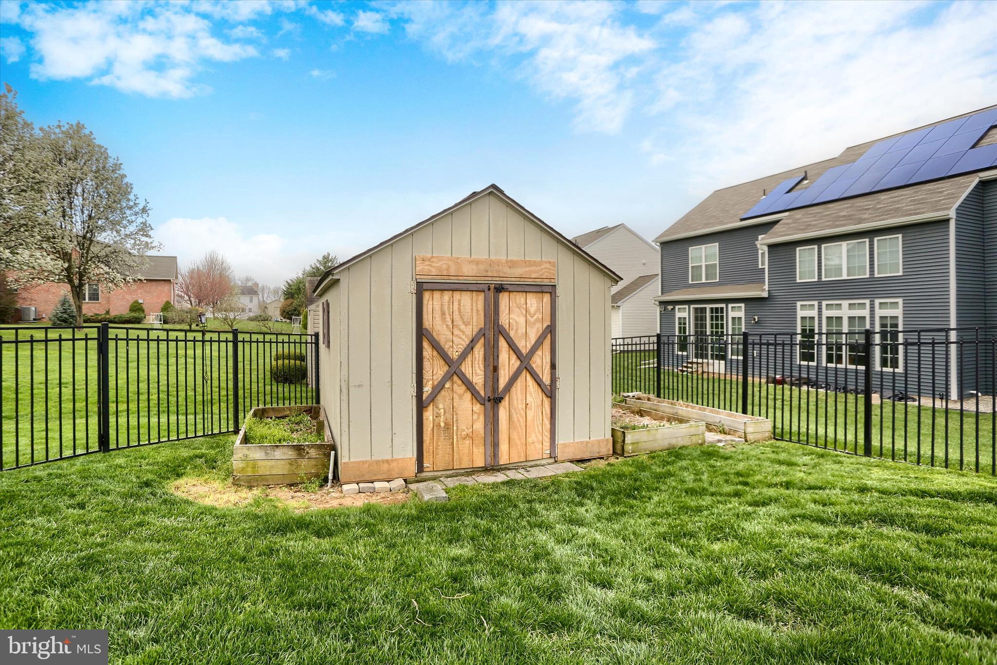 WALNUT POINT - Residential