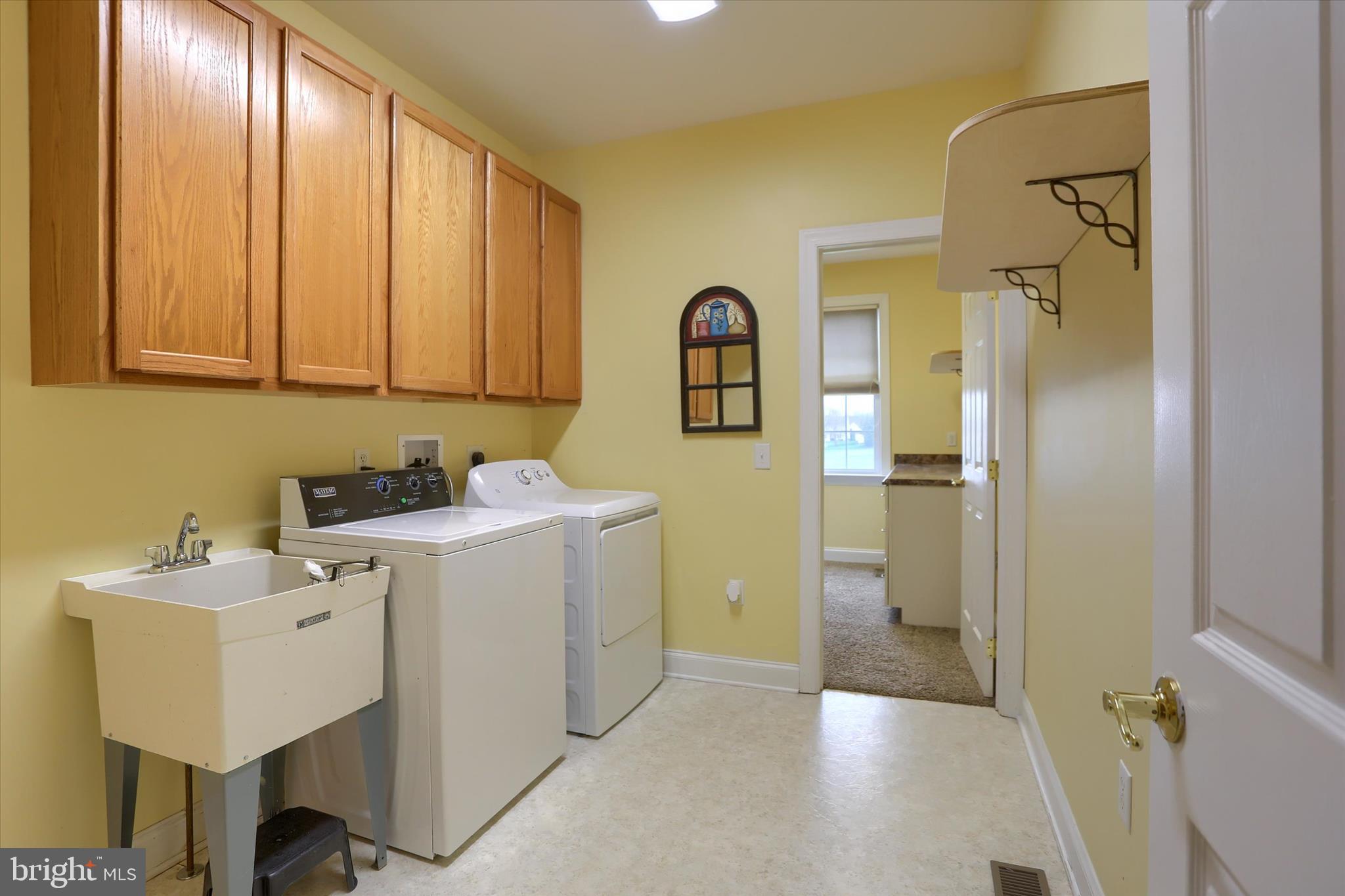 WALNUT POINT - Residential