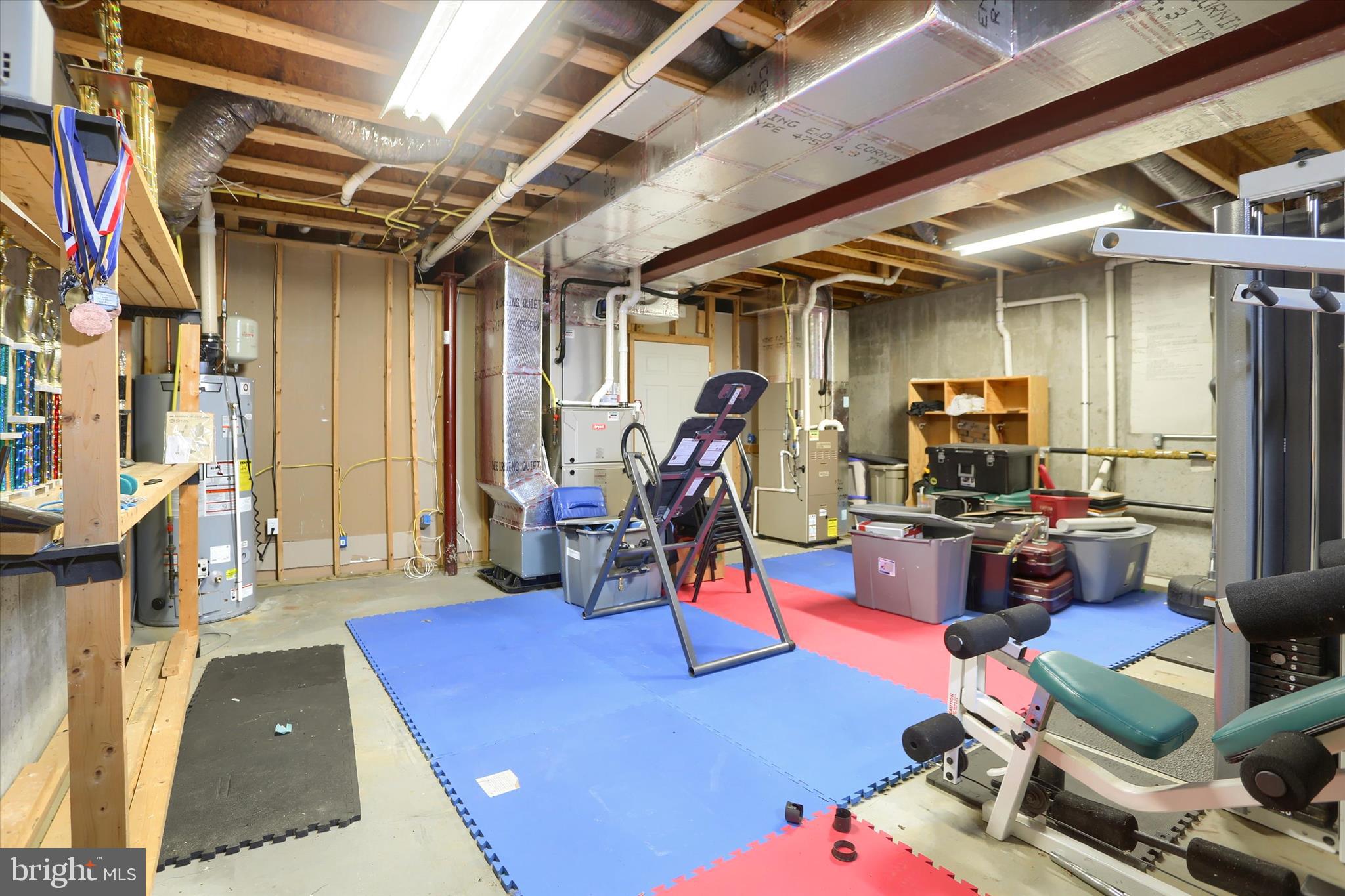 WALNUT POINT - Residential