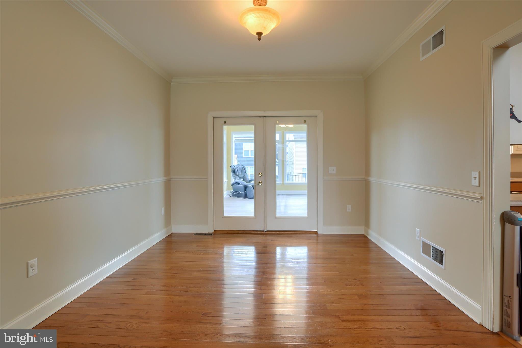 WALNUT POINT - Residential