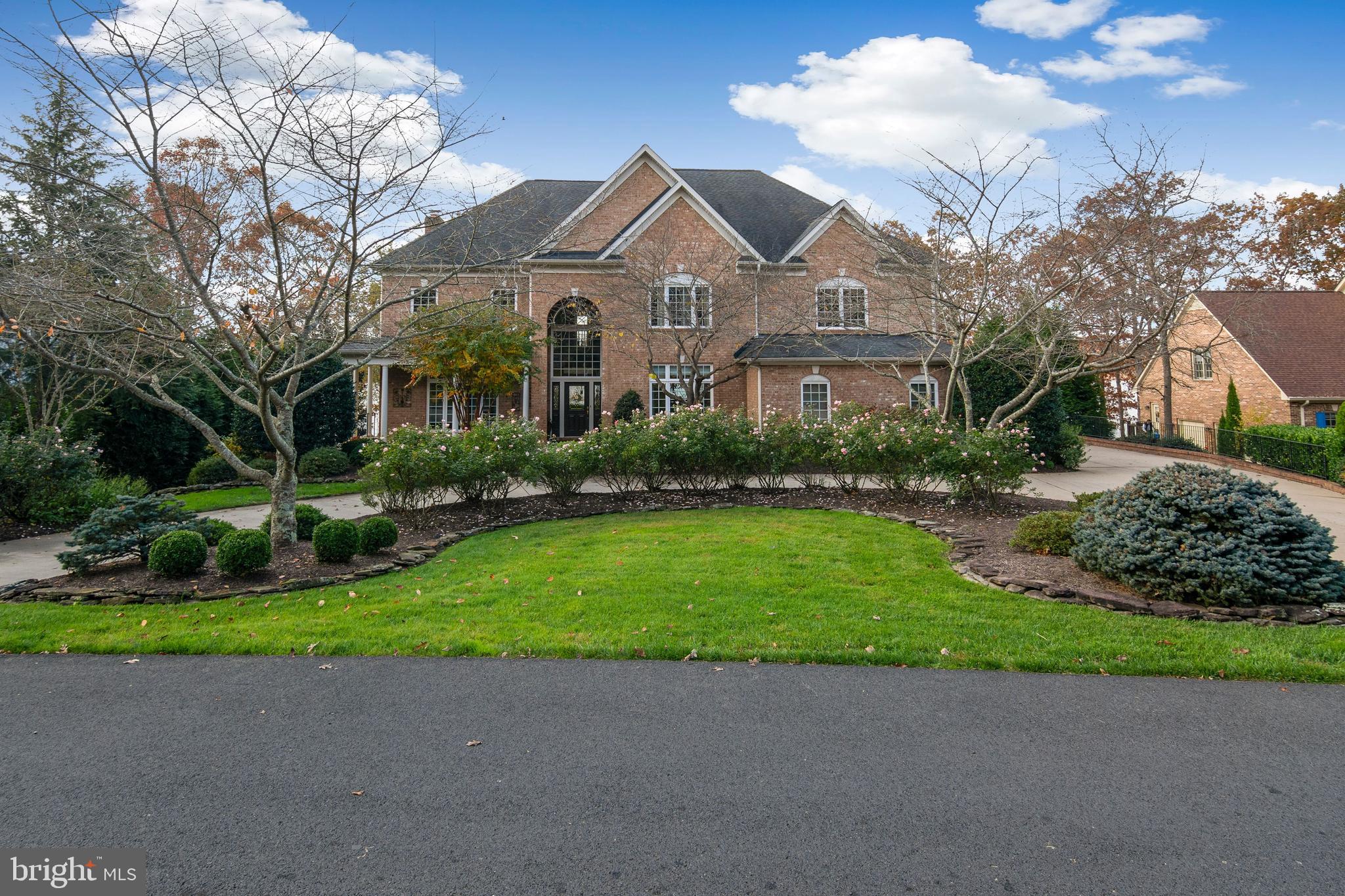 FAWN LAKE - Residential