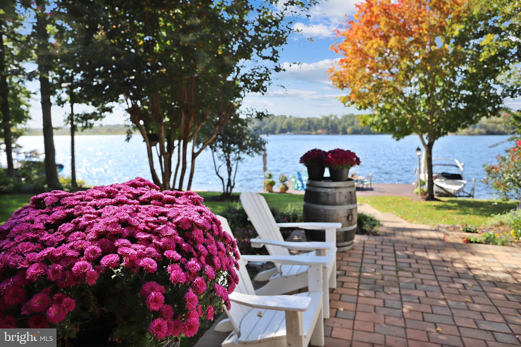 FAWN LAKE - Residential