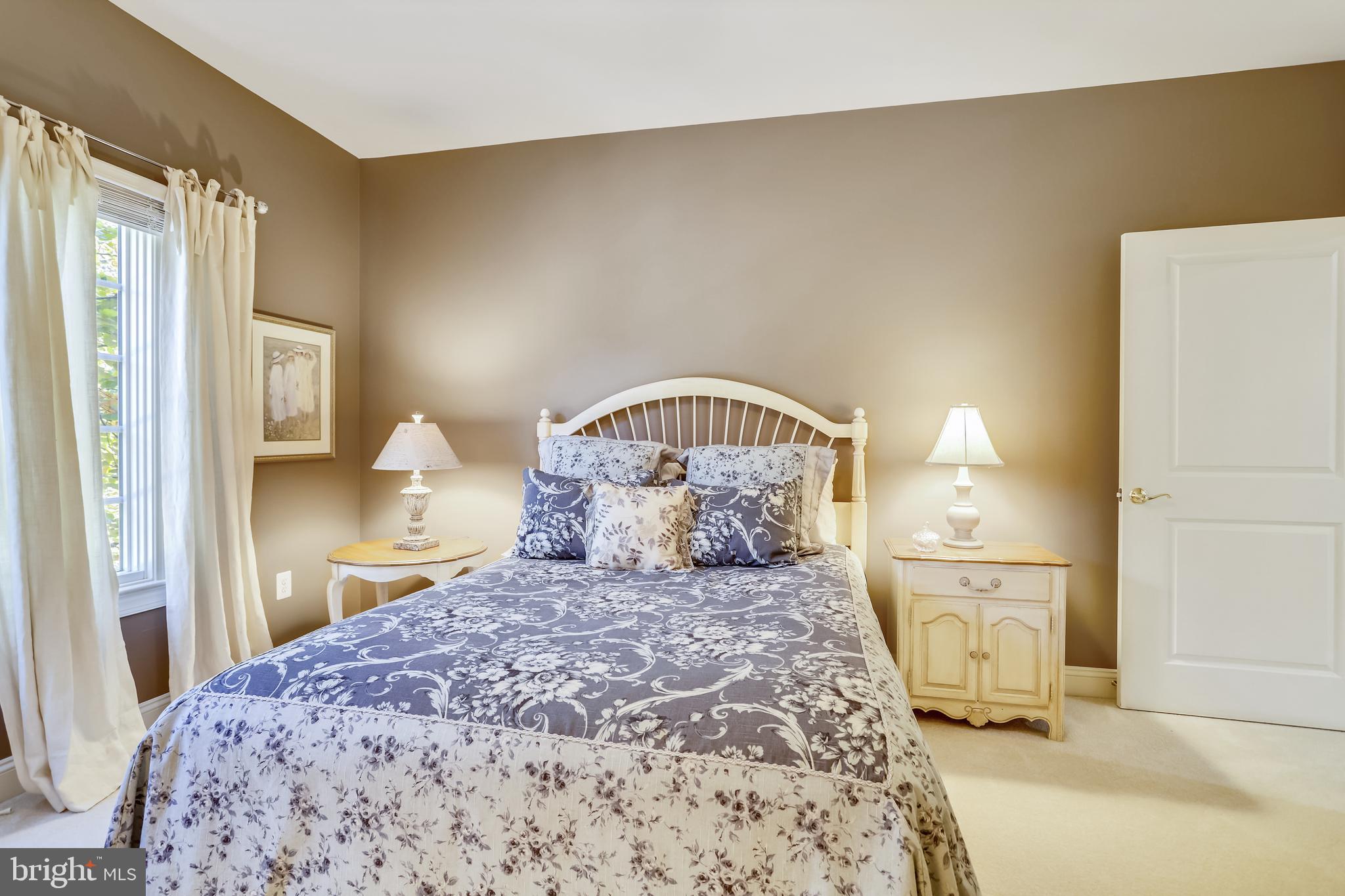 FAWN LAKE - Residential