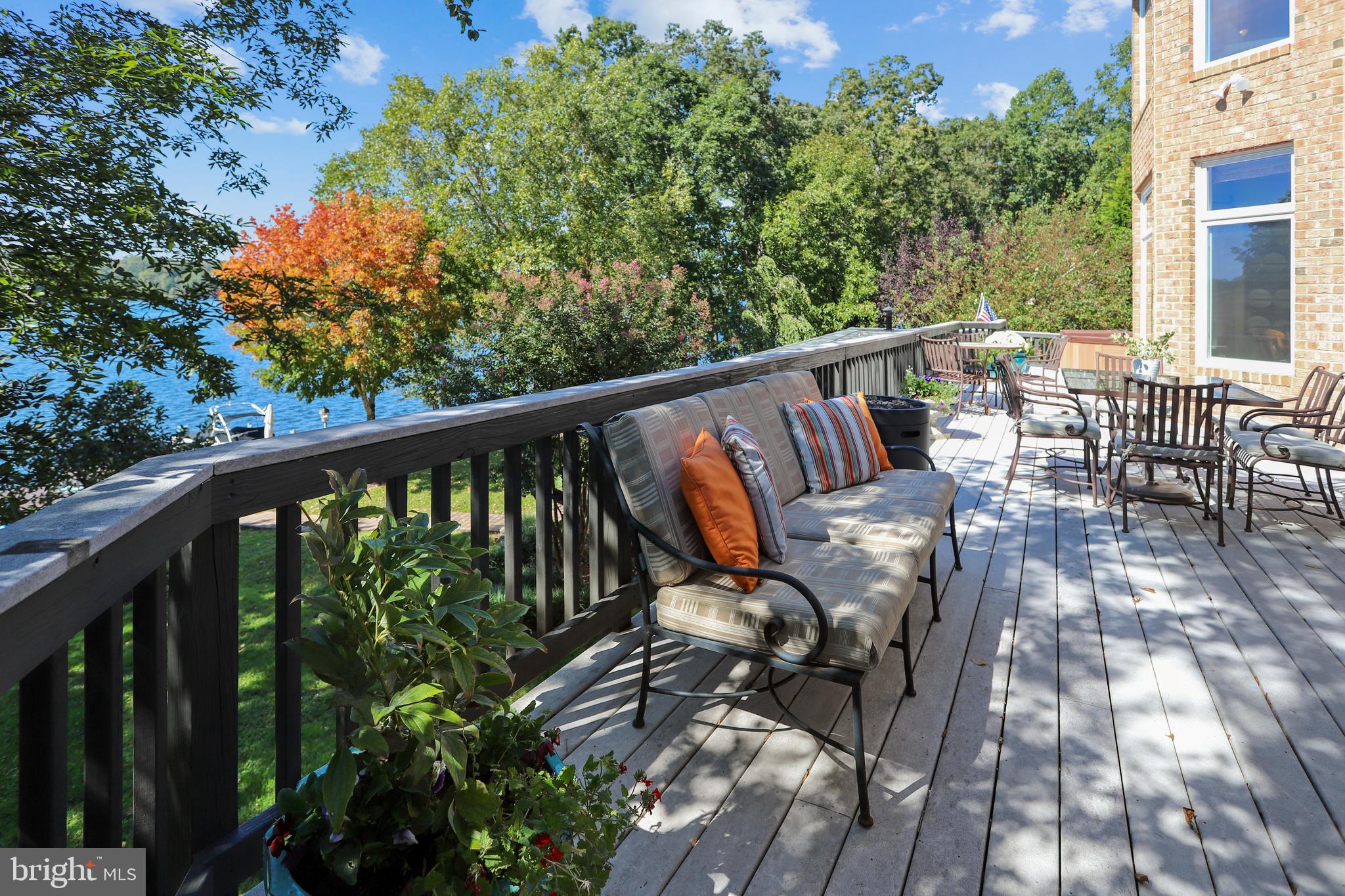 FAWN LAKE - Residential