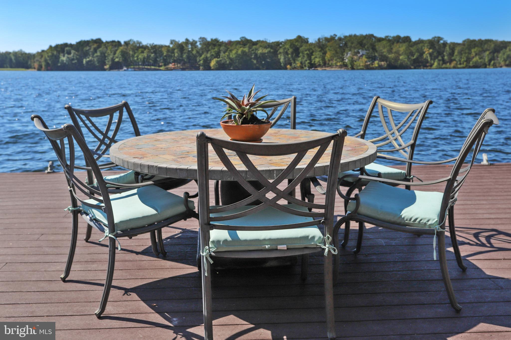 FAWN LAKE - Residential