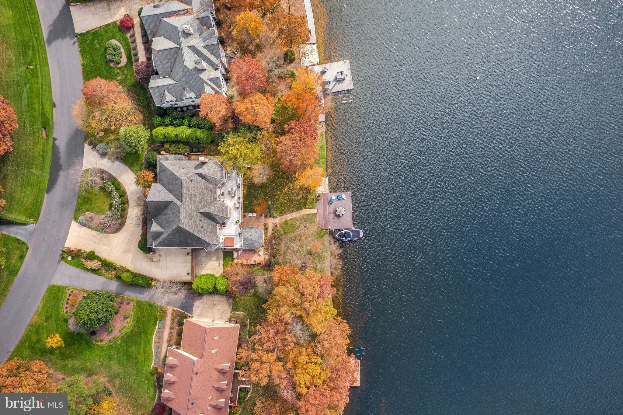 FAWN LAKE - Residential