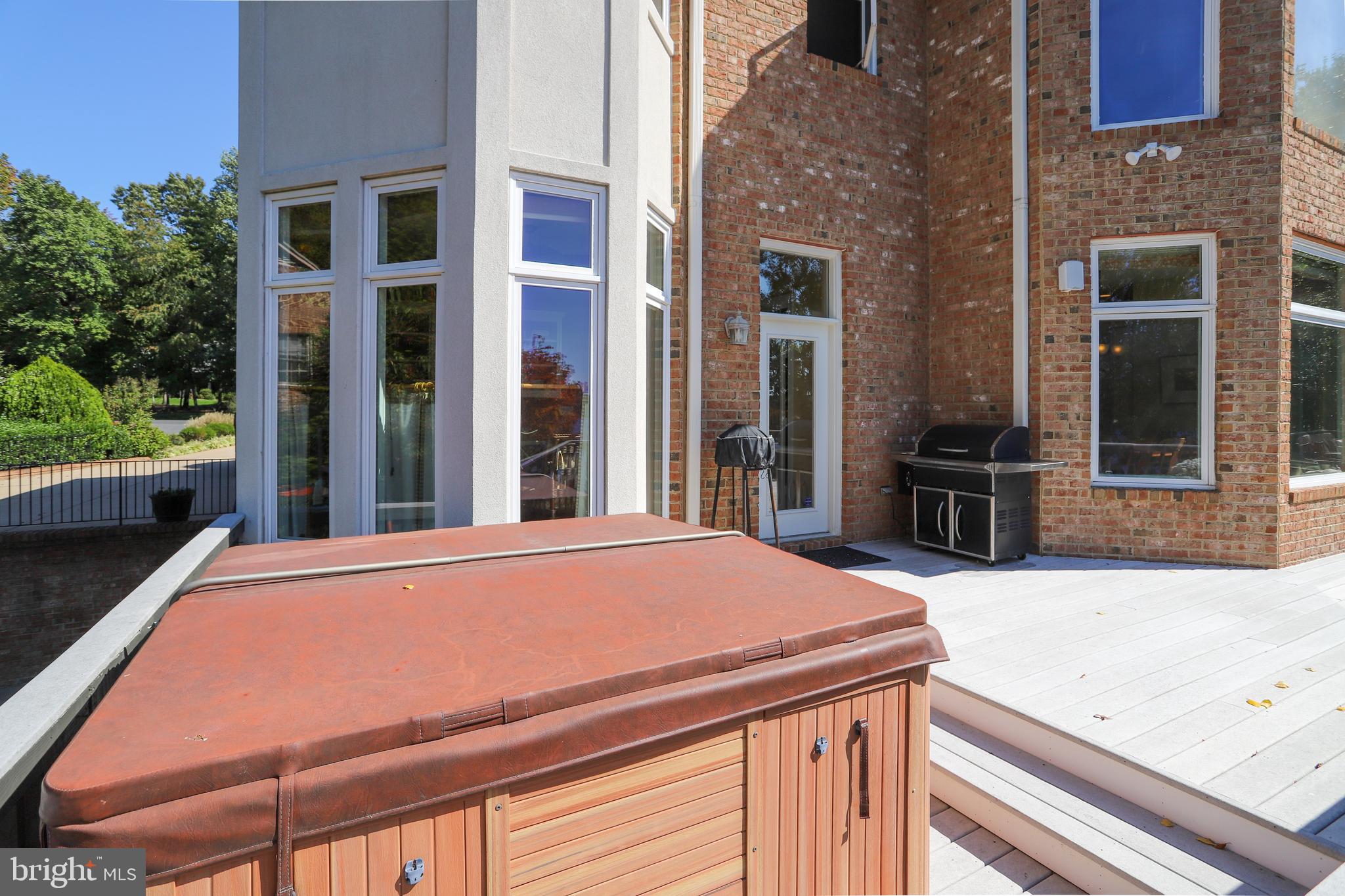 FAWN LAKE - Residential