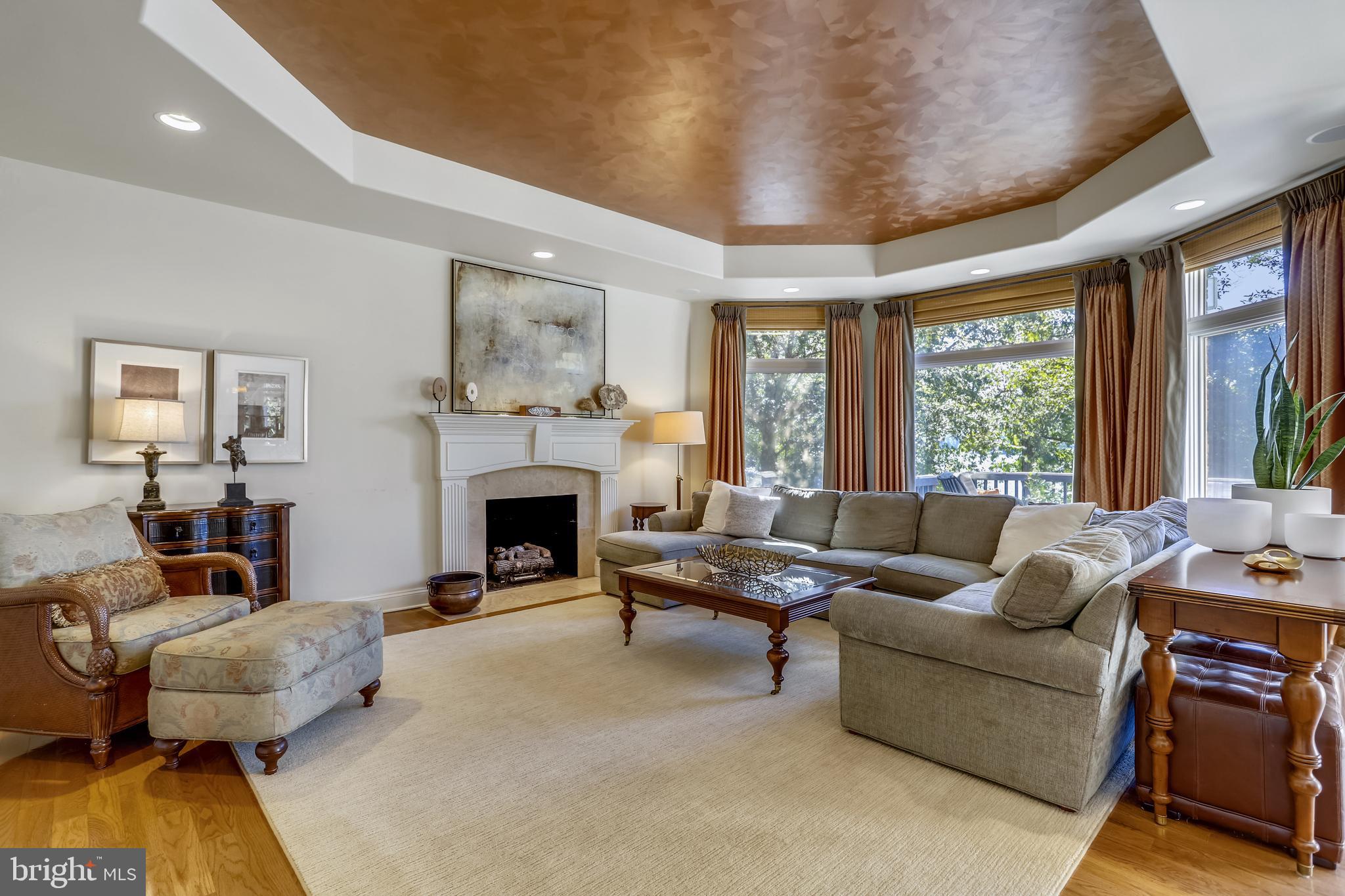 FAWN LAKE - Residential