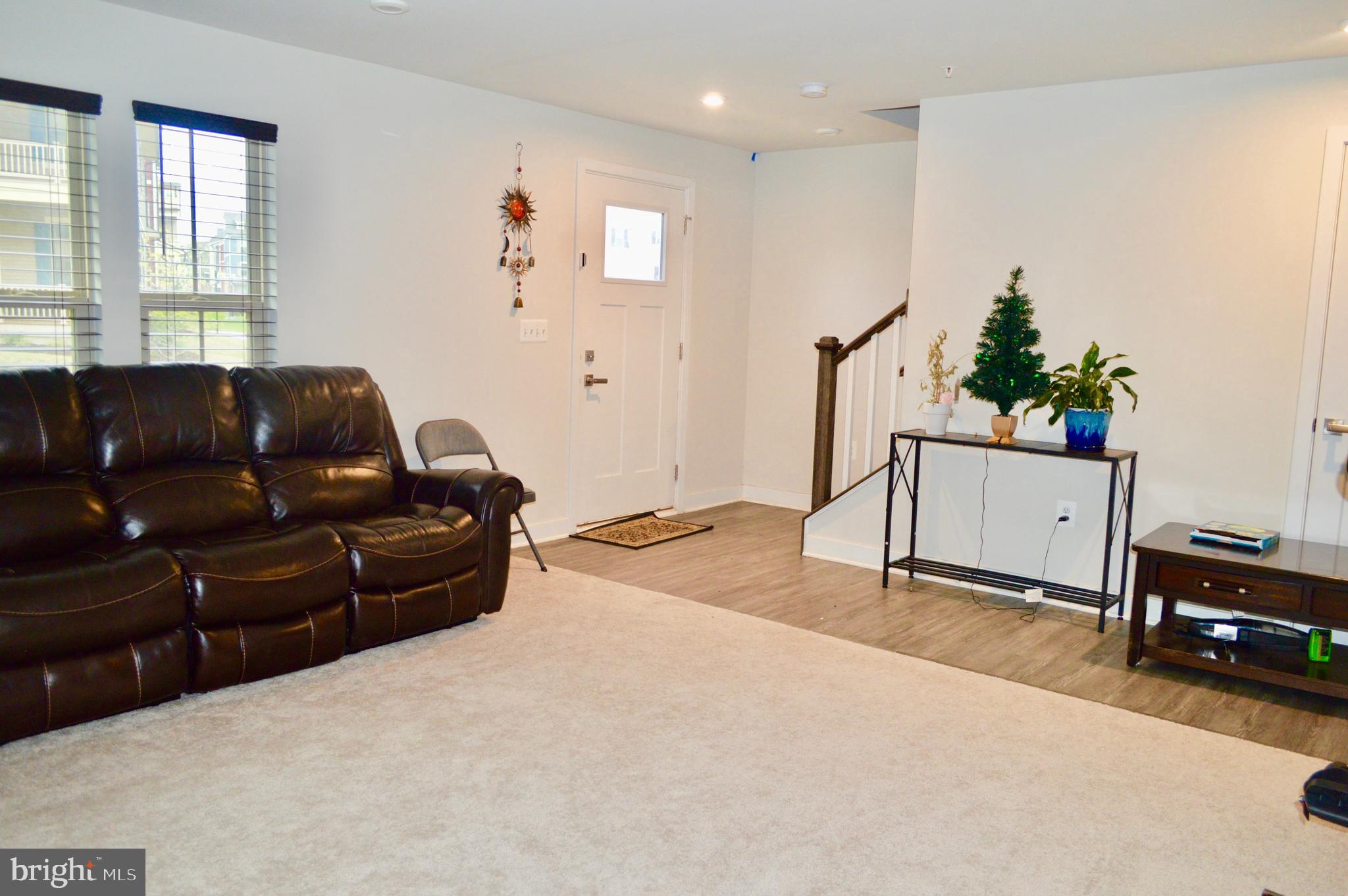 STONE BARN VILLAGE - Residential Lease