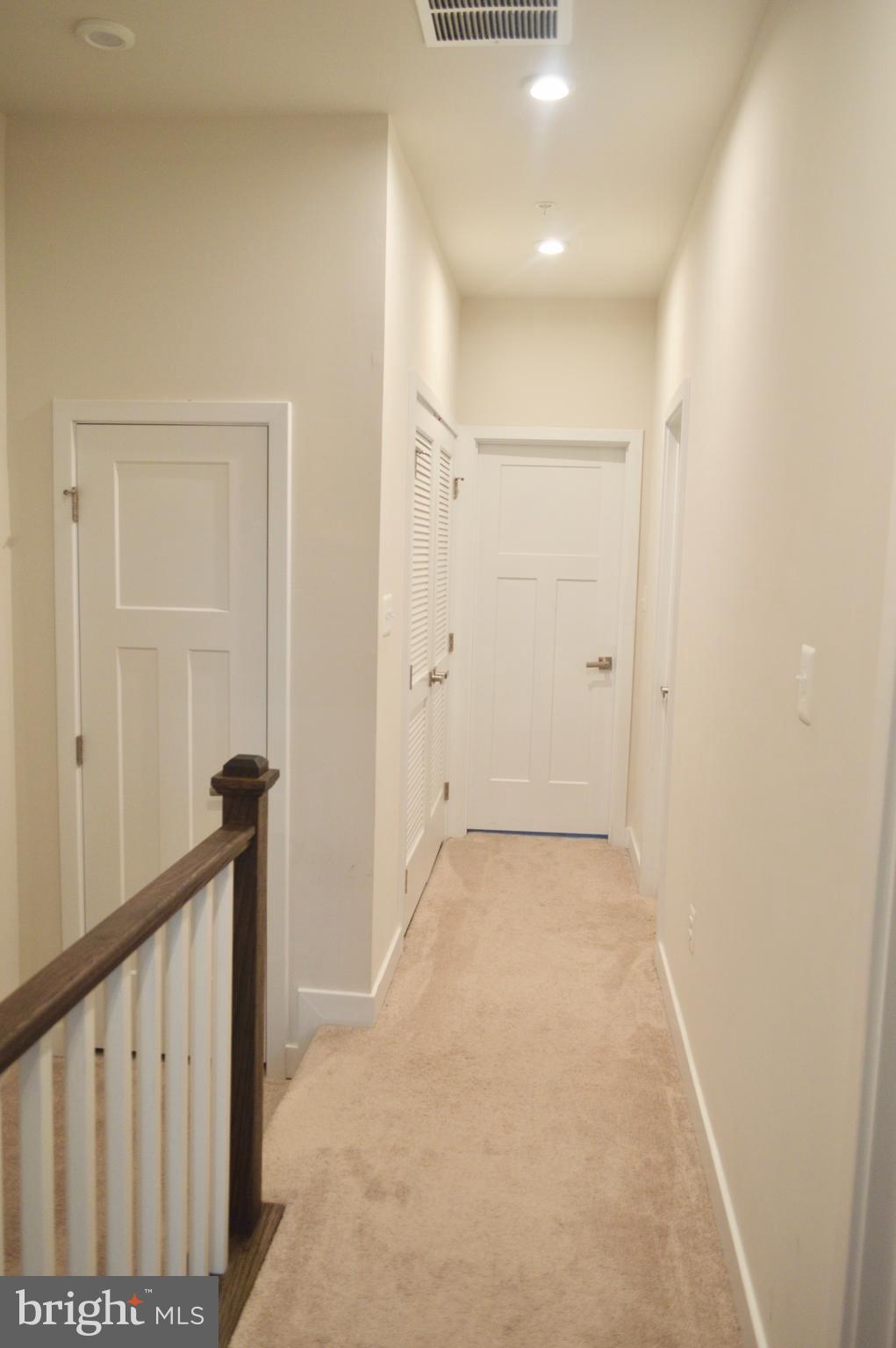 STONE BARN VILLAGE - Residential Lease