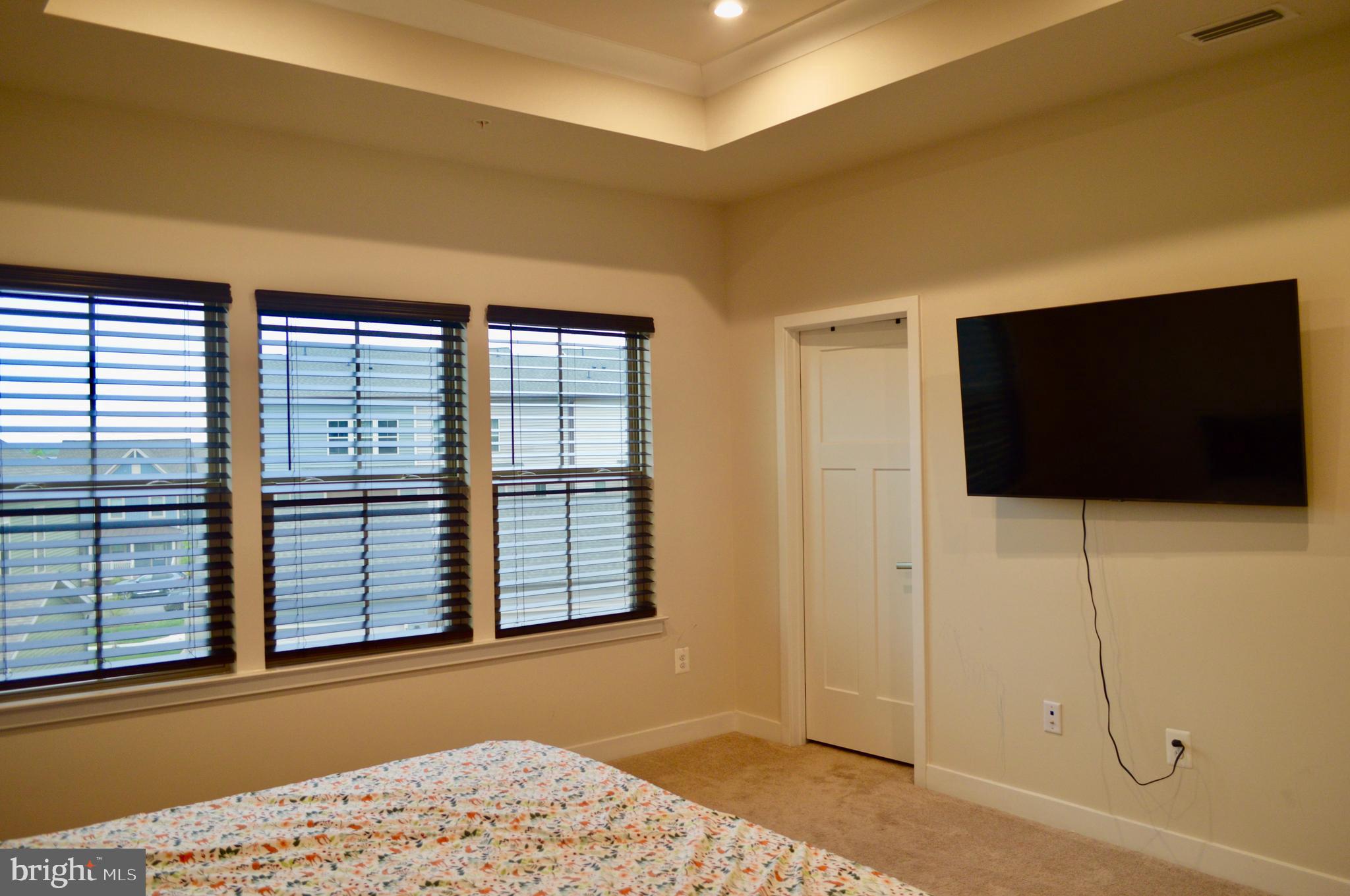 STONE BARN VILLAGE - Residential Lease