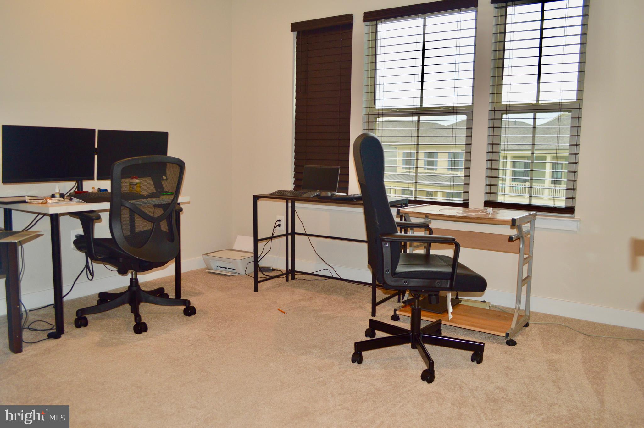 STONE BARN VILLAGE - Residential Lease