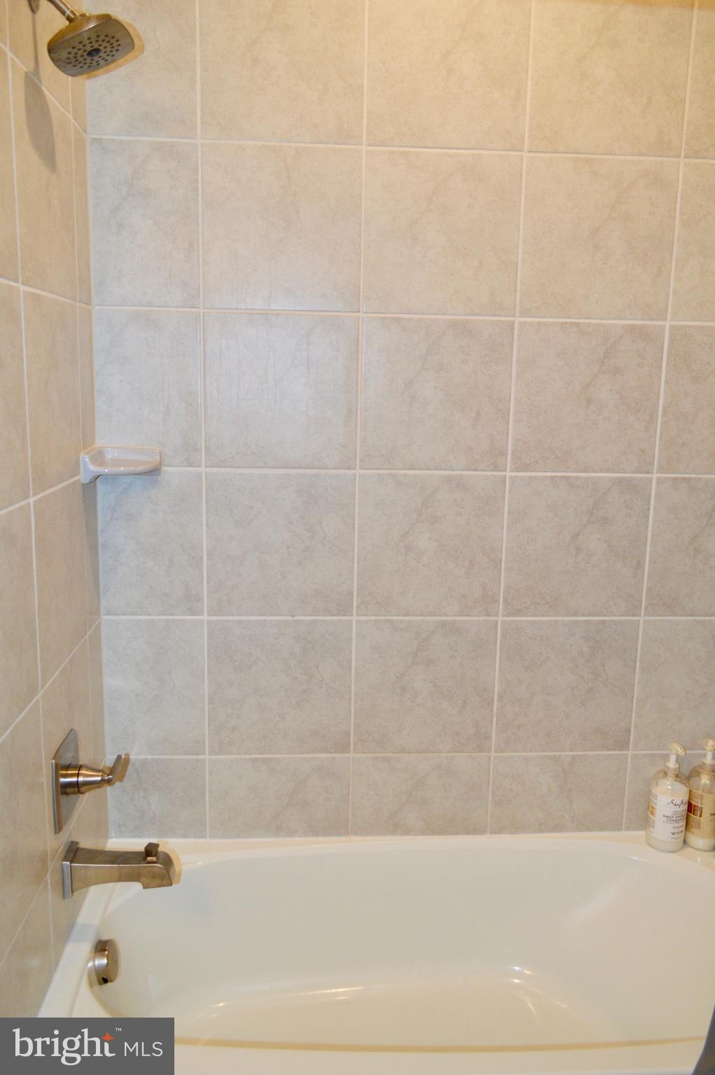 STONE BARN VILLAGE - Residential Lease