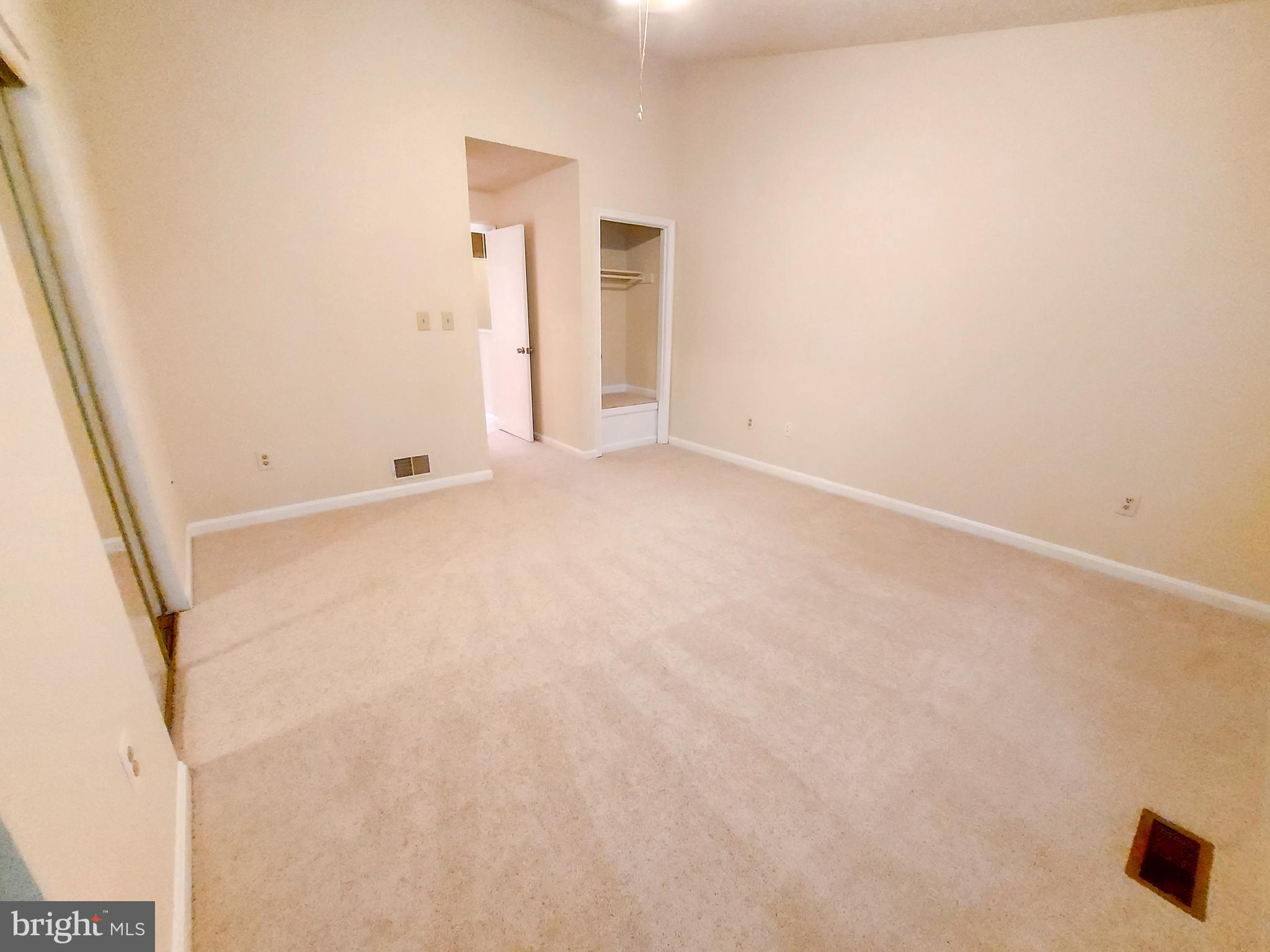 LANDING GLEN - Residential Lease