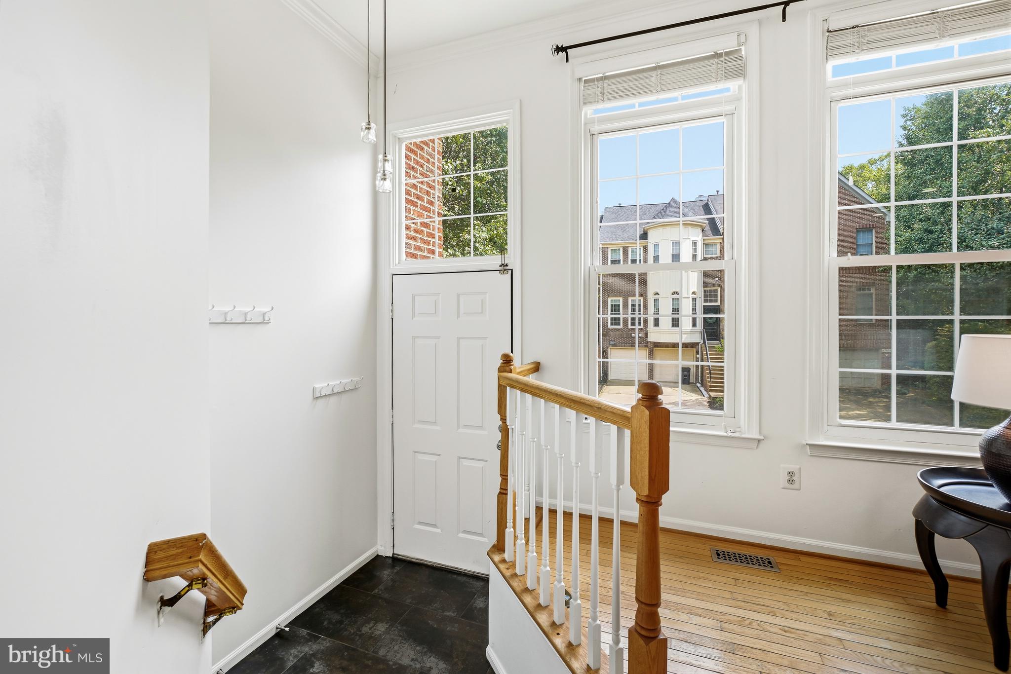 47694 WHIRLPOOL SQUARE