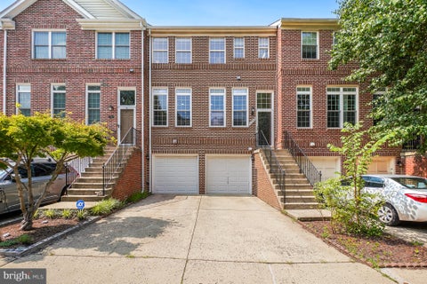 Photo of 47694 Whirlpool Square, STERLING, VA 20165 (MLS # VALO2128912)