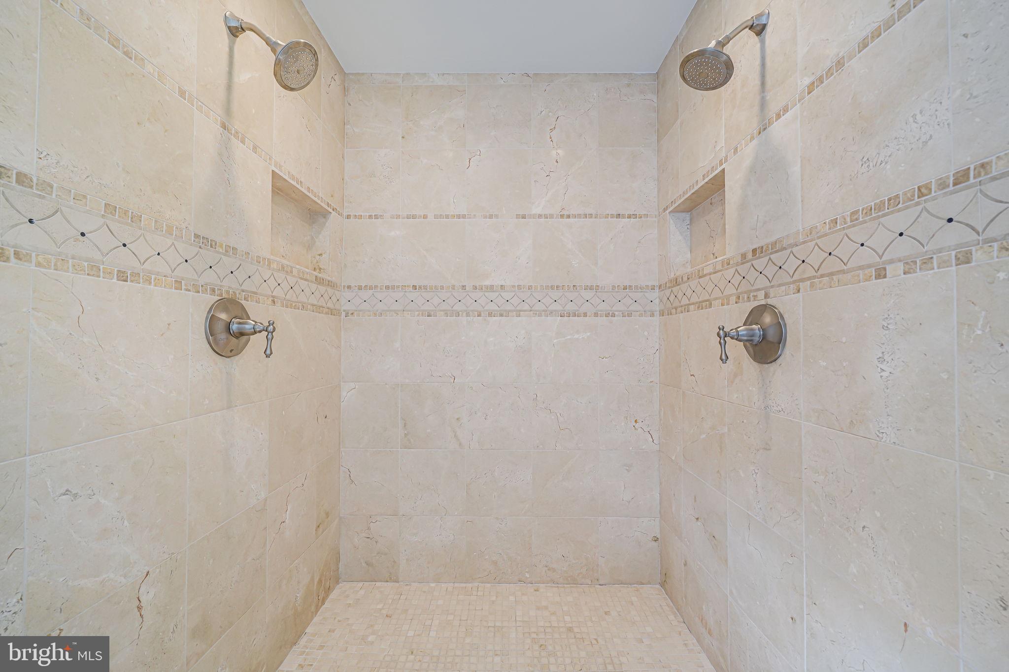 LAMBIANCE OF MCLEAN - Residential