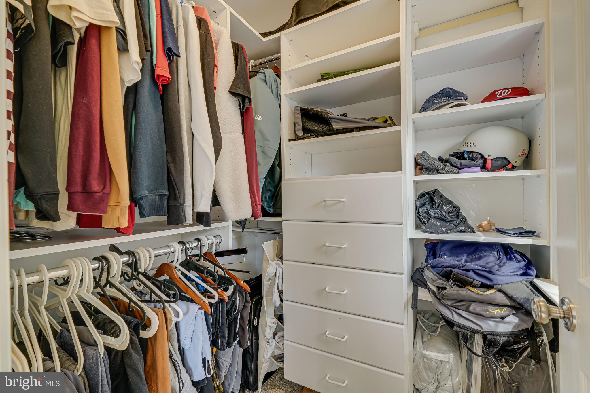 LAMBIANCE OF MCLEAN - Residential