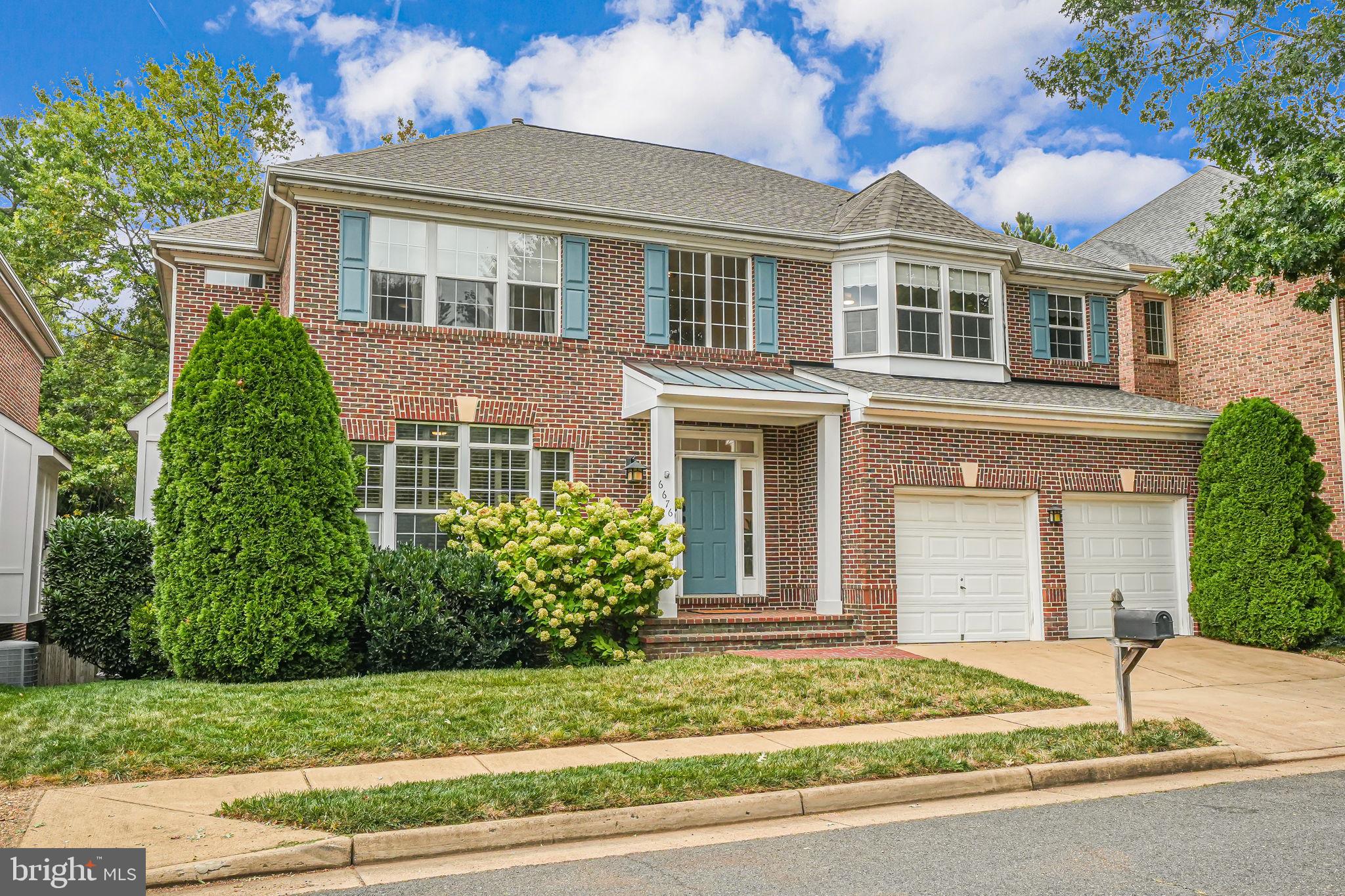 LAMBIANCE OF MCLEAN - Residential