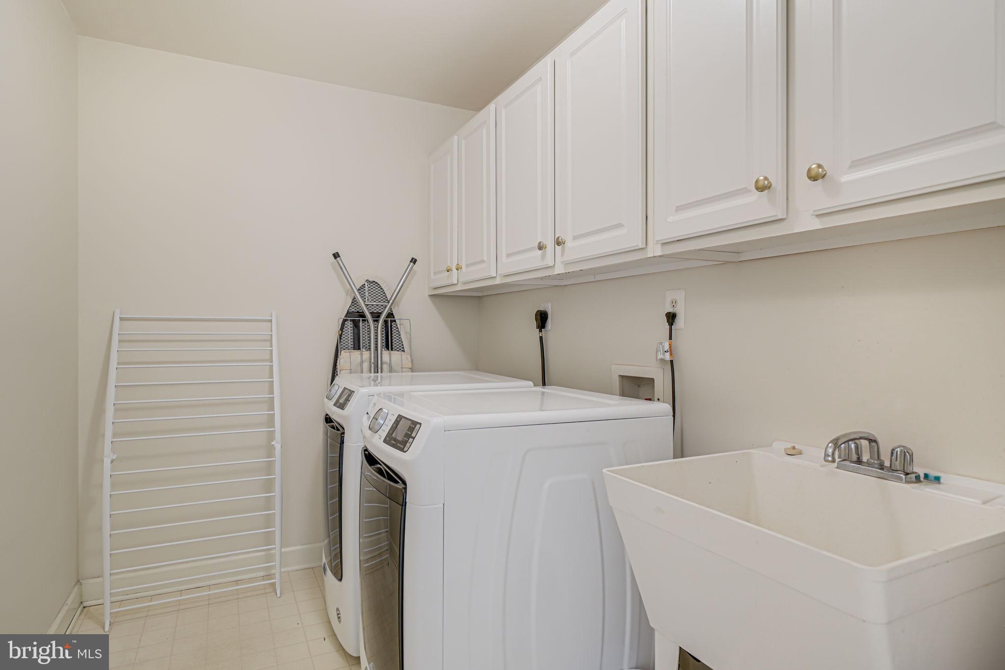 LAMBIANCE OF MCLEAN - Residential