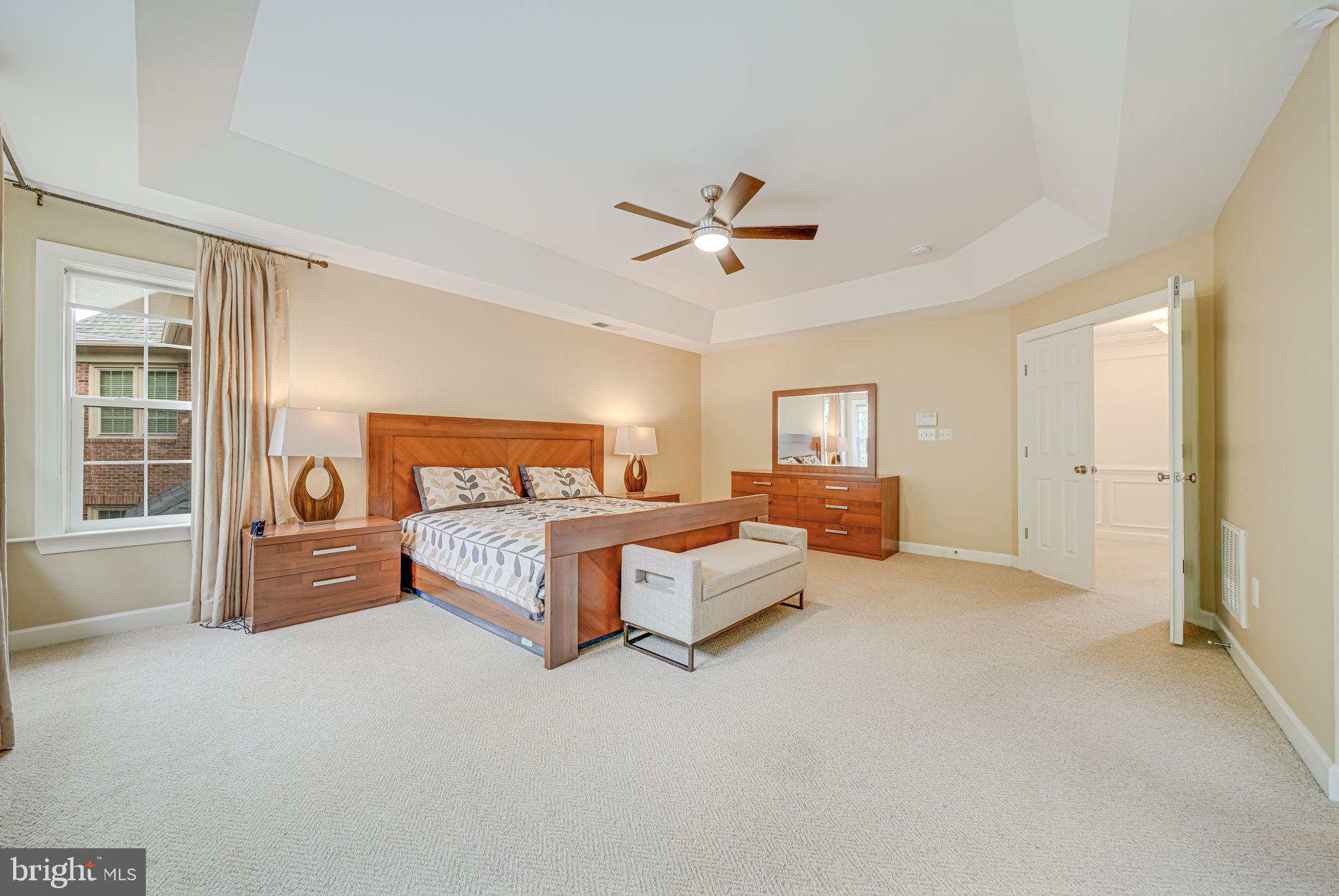 LAMBIANCE OF MCLEAN - Residential